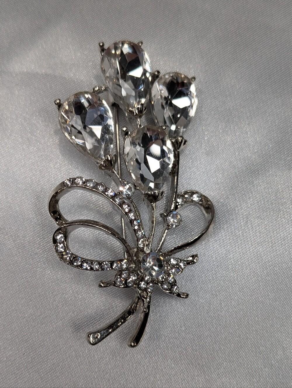Silver Tone Clear Rhinestone Flower Bouquet Brooch Pin Pear Cut Crystal Bow